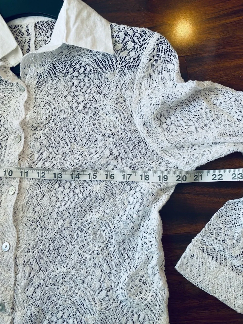 Made in Italy White Lace Button-Up Blouse with Contrast Collar size XL - Picture 10 of 13